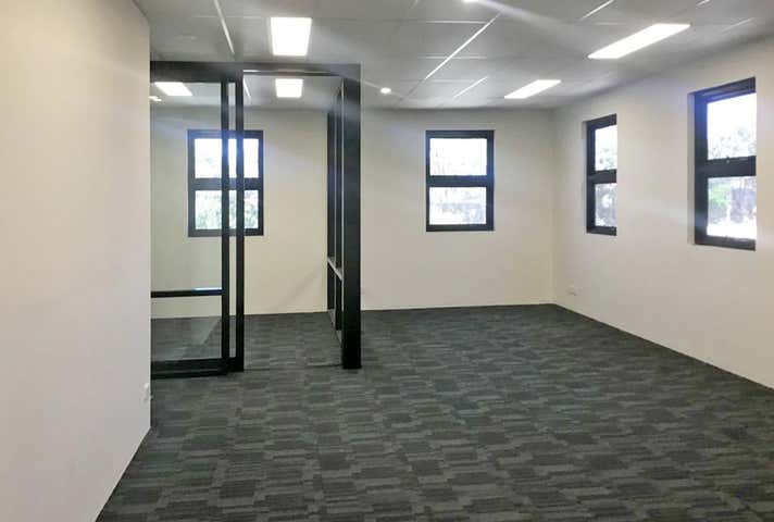 Unit 2, 86 Christable Way Landsdale WA 6065 - Image 4