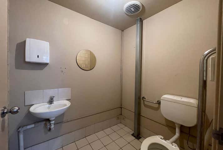 Unit 2, 8 Juna Drive Malaga WA 6090 - Image 6