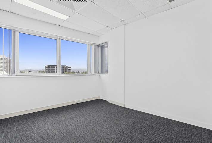 3046 Surfers Paradise Boulevard Surfers Paradise QLD 4217 - Image 11