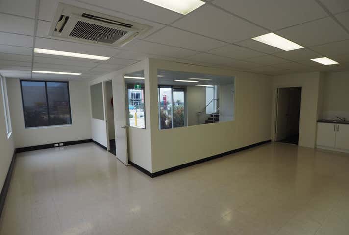 6 Kalinga Way Landsdale WA 6065 - Image 9