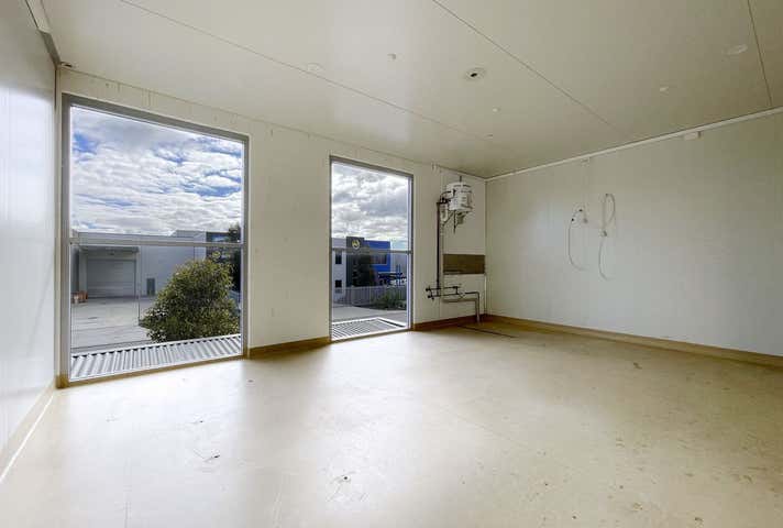 Unit 1, 10 Lithic Way Wangara WA 6065 - Image 13