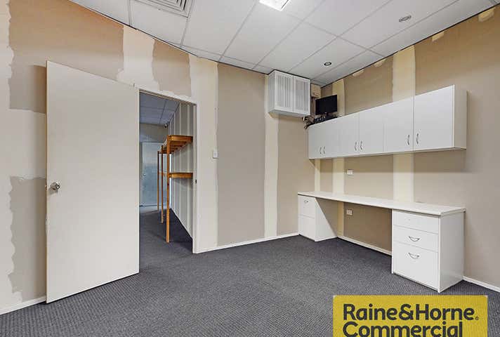 2/392 Hamilton Road Chermside QLD 4032 - Image 3