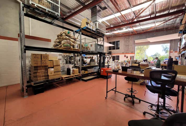 5/4 Bassendean Road Bayswater WA 6053 - Image 2