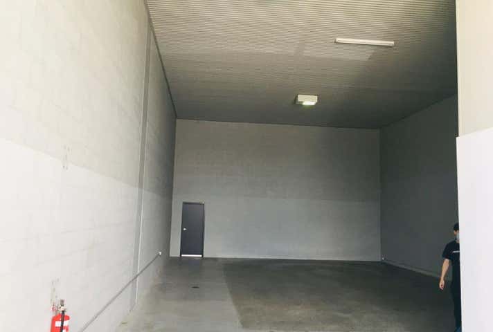 Unit 2, 25-37 Huntingdale Road Burwood VIC 3125 - Image 4