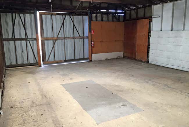 4D Coora Road Oakleigh South VIC 3167 - Image 3