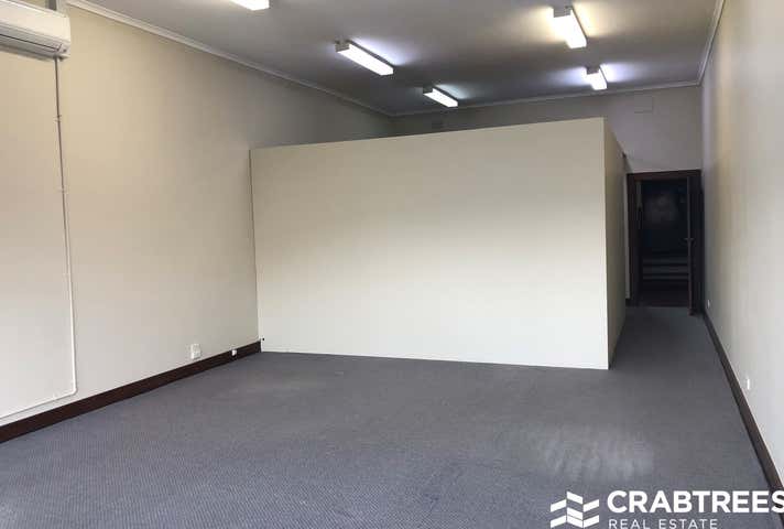 6 Mavron Street Ashwood VIC 3147 - Image 3