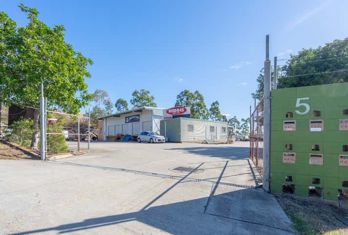 5 Belar Street Yamanto QLD 4305 - Image 11
