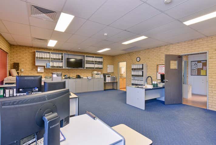 130 Mills Street Welshpool WA 6106 - Image 10