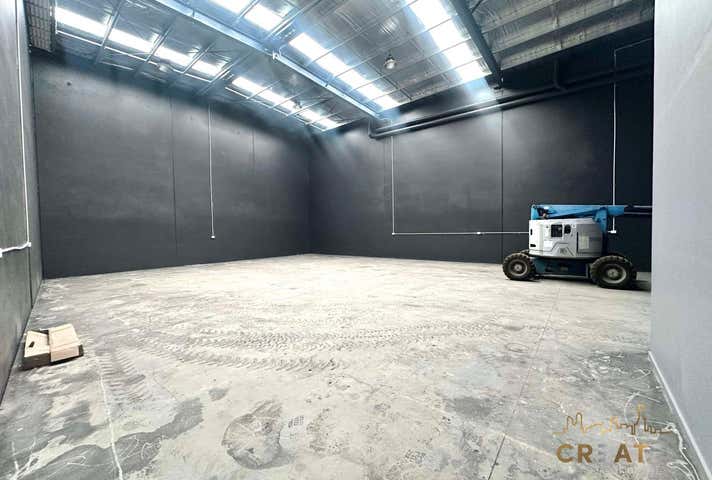 102 Davies Avenue Sunshine North VIC 3020 - Image 3