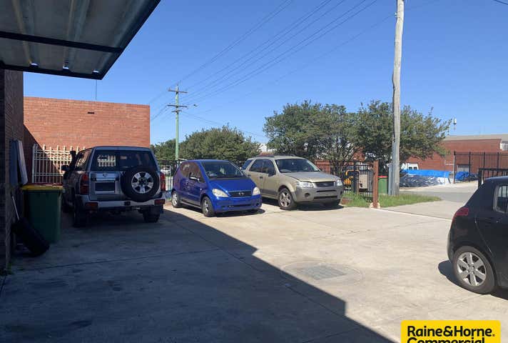 11 Mooney Street Bayswater WA 6053 - Image 34