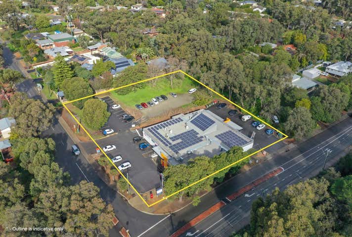 241 Lesmurdie Road Lesmurdie WA 6076 - Image 23