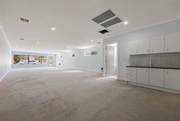 24 North Terrace Port Elliot SA 5212 - Image 15