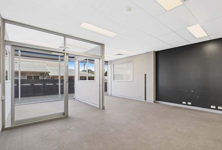 3/195-197 Hume Street Toowoomba City QLD 4350 - Image 9