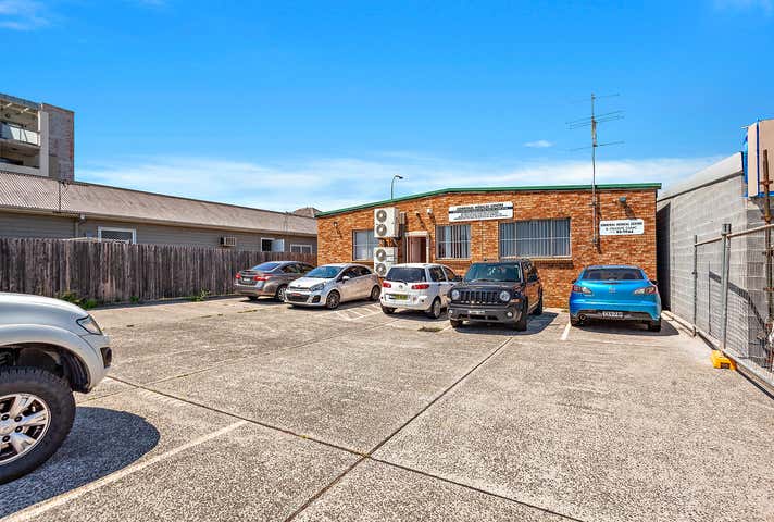 116 Railway St Corrimal NSW 2518 - Image 4