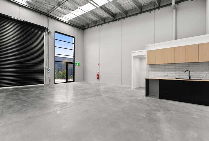 11/42 Orchard Street Kilsyth VIC 3137 - Image 3