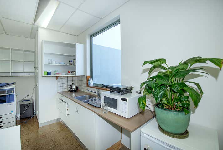 Suite 13/6 Bottlebrush Avenue Noosa Heads QLD 4567 - Image 6