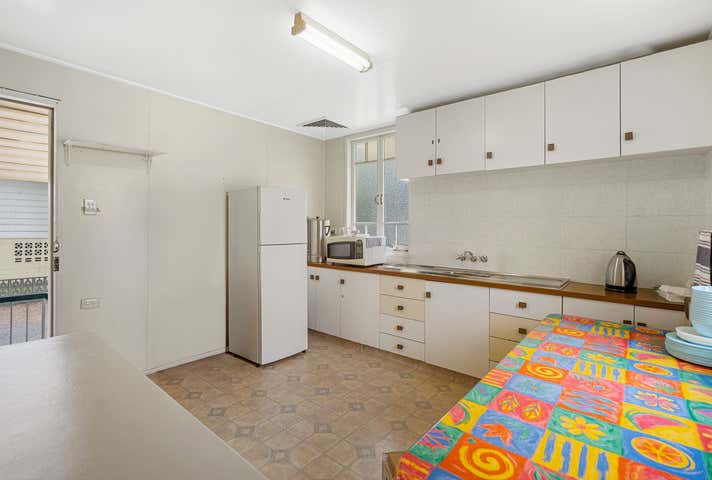 5 Marian Street Booval QLD 4304 - Image 9