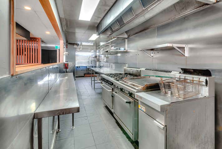 Miami QLD 4220 - Image 4