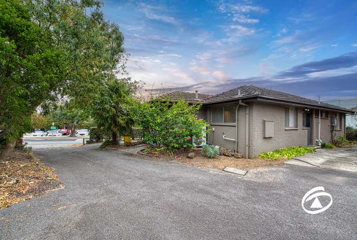 1/8 Wheeler Street Berwick VIC 3806 - Image 9