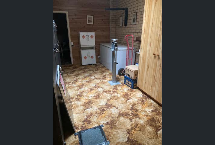 70 Barrack Street Merredin WA 6415 - Image 17