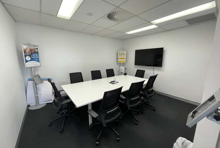 Suite 402, 12 Short St Southport QLD 4215 - Image 5