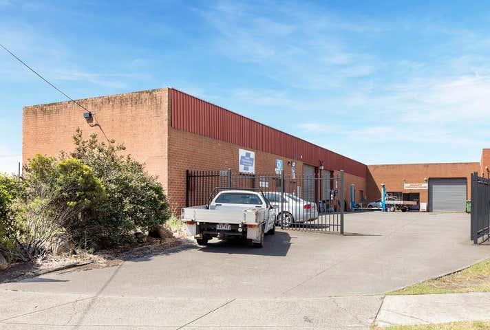 2/13-15 Sussex Court Sunbury VIC 3429 - Image 5