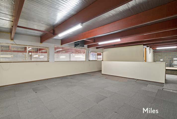 1/10 Sherwood Court Wantirna South VIC 3152 - Image 6