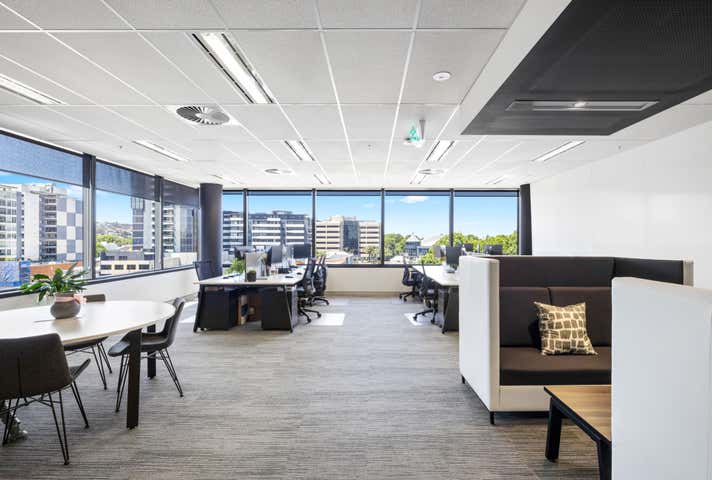 Level 5, 18 Honeysuckle Drive Newcastle NSW 2300 - Image 9