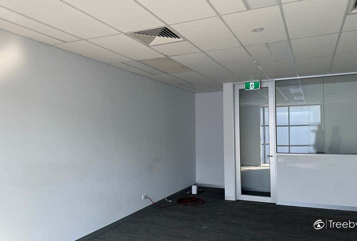 62 Axis crescent Dandenong South VIC 3175 - Image 5