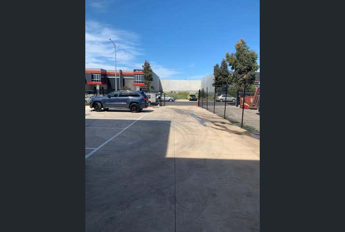 Unit  1, 6 Geehi Way Ravenhall VIC 3023 - Image 7