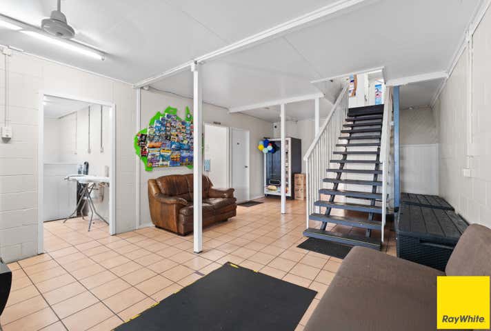 207 Sheridan Street Cairns North QLD 4870 - Image 9