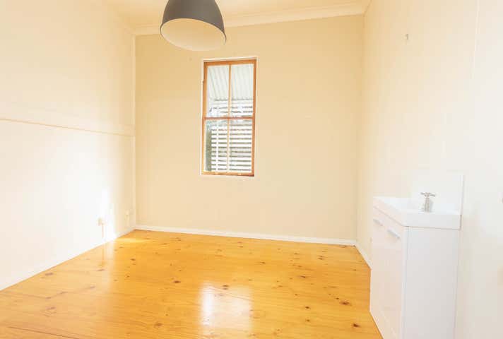 5 Gray Street Ipswich QLD 4305 - Image 9