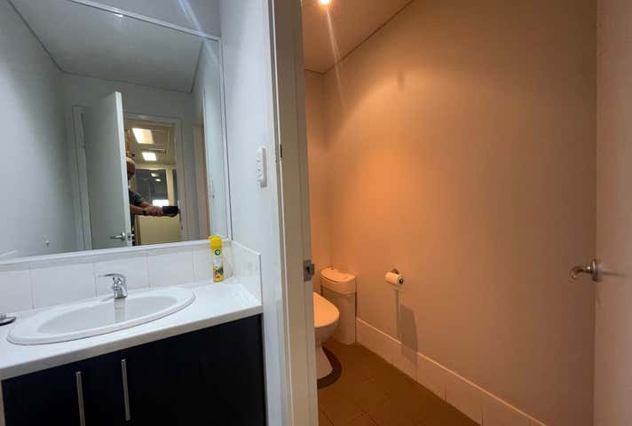 42 Dellamarta Road Wangara WA 6065 - Image 19