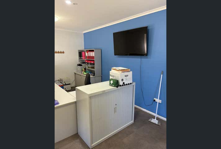 Tenancy 3, 27 Campbell Street Slade Point QLD 4740 - Image 10