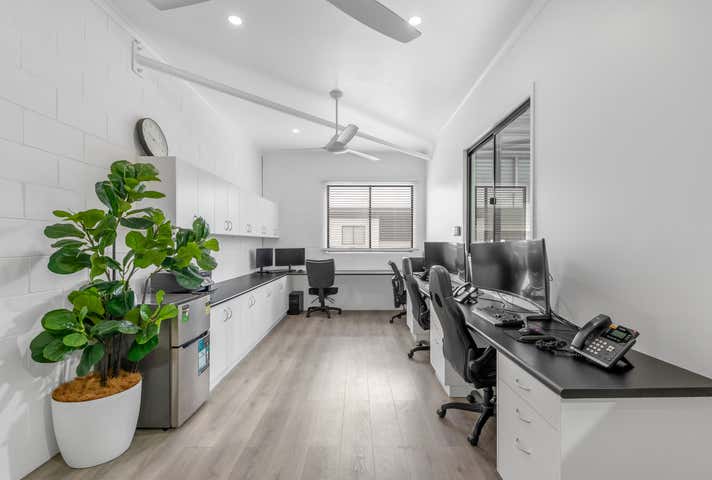 7/102 Hartley Street Bungalow QLD 4870 - Image 35