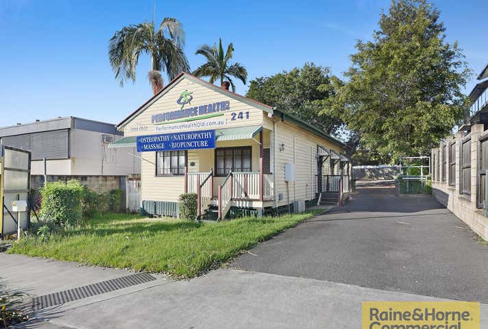 241 Gympie Road Kedron QLD 4031 - Image 9