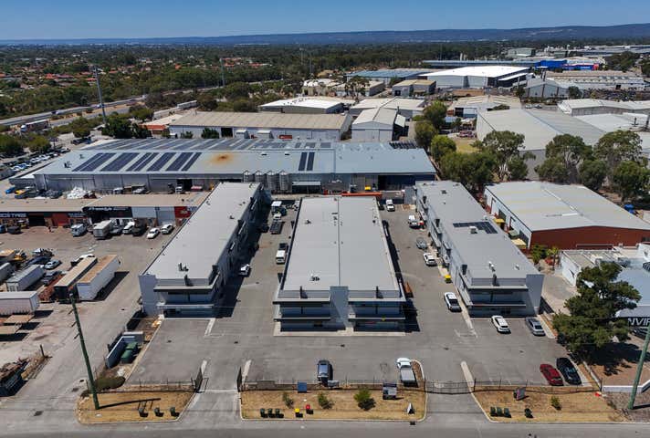 8/8 Hurley Street Canning Vale WA 6155 - Image 24