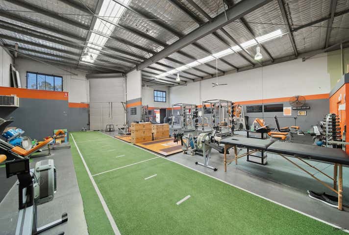 1 & 2, 68 Kortum Drive Burleigh Heads QLD 4220 - Image 1