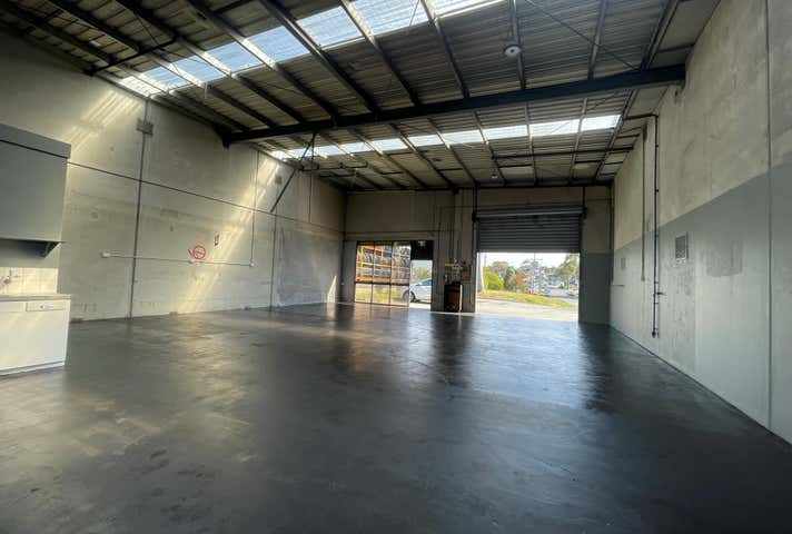 1/25 Amay Crescent Ferntree Gully VIC 3156 - Image 3