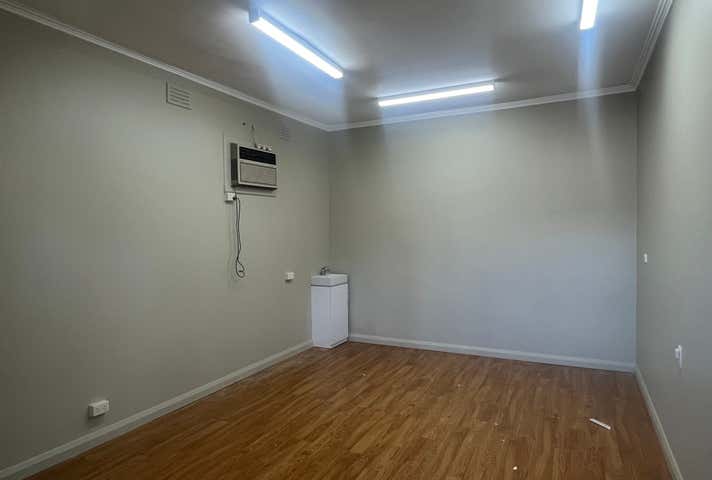 2/352 Fallon Street North Albury NSW 2640 - Image 3