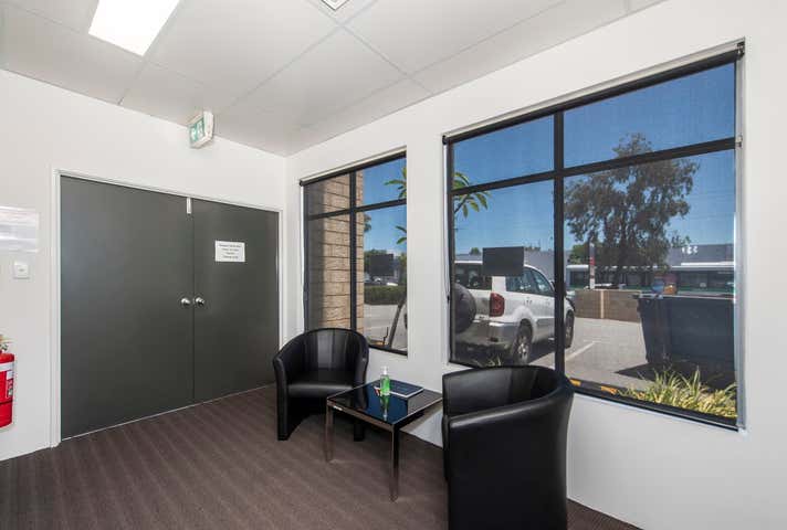 1/216 Fulham Street Cloverdale WA 6105 - Image 5