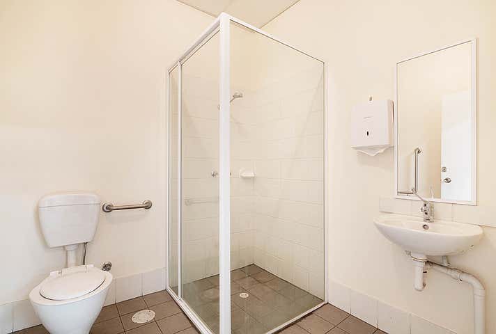 39 Tacoma Circuit Canning Vale WA 6155 - Image 15