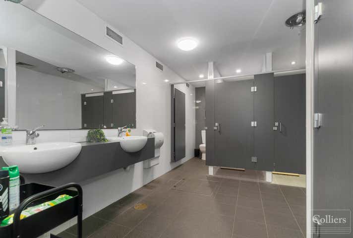 176 Charters Towers Road Hermit Park QLD 4812 - Image 8