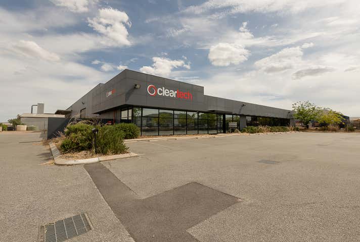 40 Mulgul Road Malaga WA 6090 - Image 2