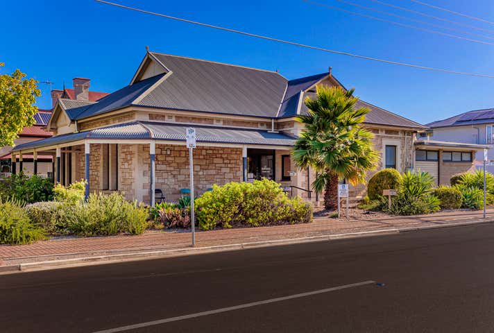 37 Moseley Street Glenelg SA 5045 - Image 26