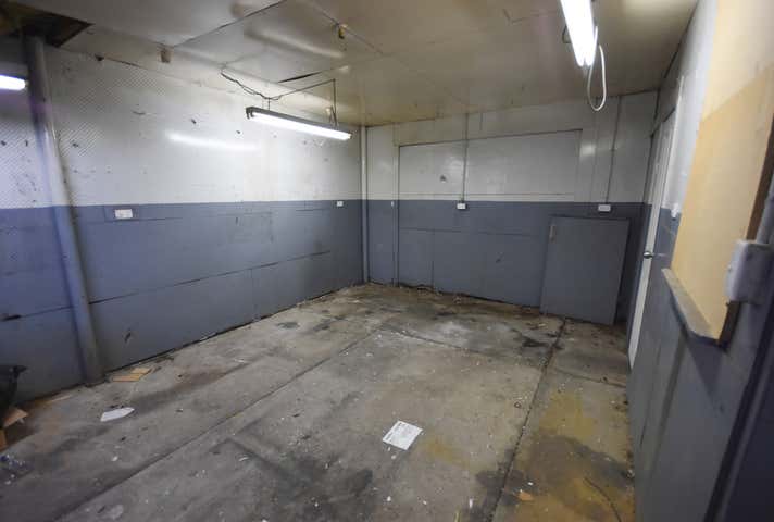 2/581 Hovell Street South Albury NSW 2640 - Image 8