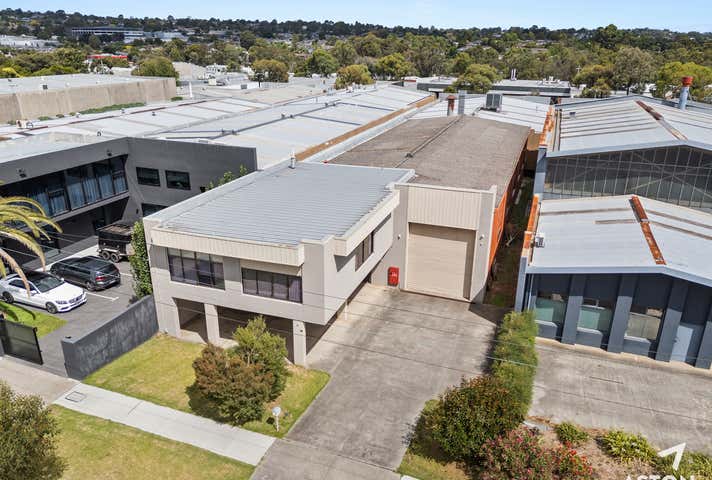 14 Duffy Street Burwood VIC 3125 - Image 3