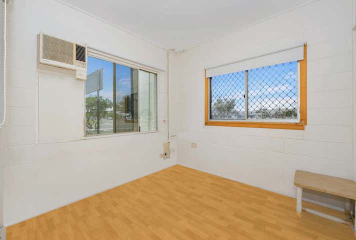177 Charters Towers Road Hyde Park QLD 4812 - Image 9