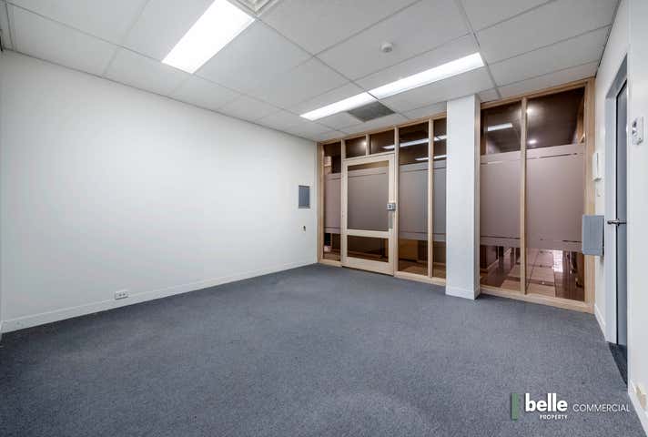 2/8 Phipps Close Deakin ACT 2600 - Image 4