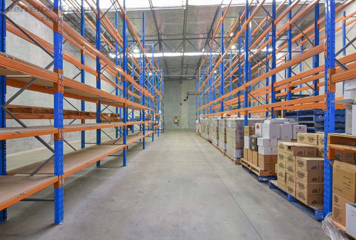 19B Blackly Row Cockburn Central WA 6164 - Image 7